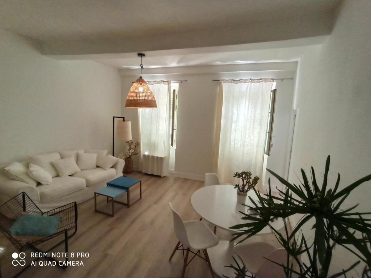 Joli Appartement Nicois En Bord De Mer นีซ ภายนอก รูปภาพ