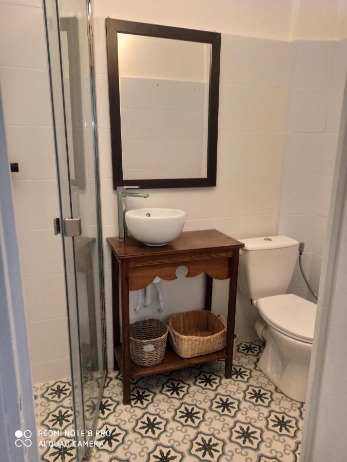 Joli Appartement Nicois En Bord De Mer นีซ ภายนอก รูปภาพ